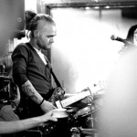 Once more music: Aiwaves-closing concert with Svavar Knútur, Andvari and Moddi